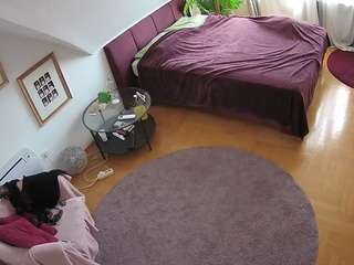 voyeurcam-julmodels-whitebed-4 Thumb Image