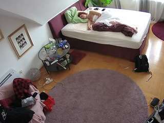 voyeurcam-julmodels-whitebed-4 Live Webcam on CamSoda