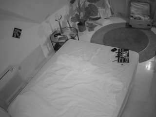 voyeurcam-julmodels-... webcam