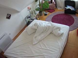 voyeurcam-julmodels-... webcam