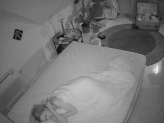 voyeurcam-julmod... Live Webcam on CamSoda