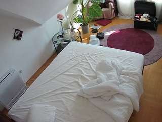 voyeurcam-julmodels-... webcam