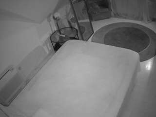 voyeurcam-julmodels-... webcam