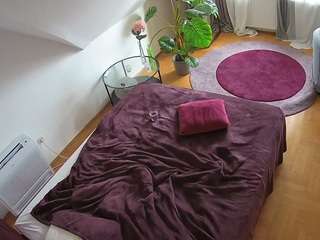 voyeurcam-julmodels-whitebed-4 voyeurcam-julmodels-whitebed-4