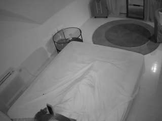 voyeurcam-julmod... Live Webcam on CamSoda