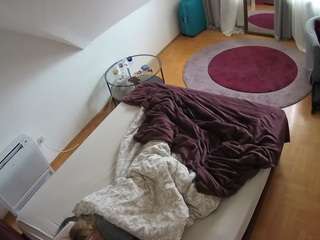 voyeurcam-julmodels-... webcam