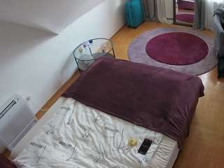 voyeurcam-julmodels-whitebed-4 webcam model