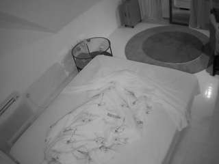 voyeurcam-julmod... Live Webcam on CamSoda