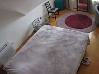 voyeurcam-julmodels-whitebed-4 Live Webcam on CamSoda