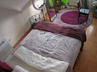 voyeurcam-julmodels-whitebed-4 webcam model