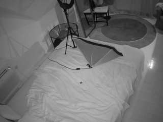 voyeurcam-julmod... Live Webcam on CamSoda