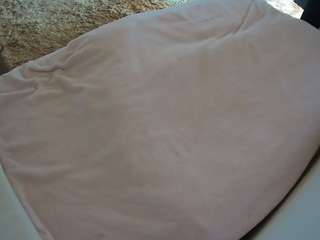 voyeurcam-julmodels-whitebed-4