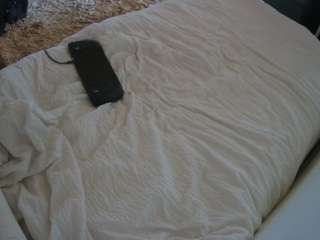 voyeurcam-julmodels-whitebed-4 - Live HD Webcam