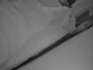 Julmodels Bedroom-A3 Nude on Cam