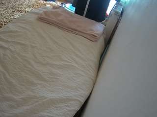 Julmodels Bedroom-A3 live webcam on Soda Cams