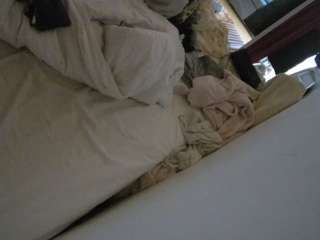 voyeurcam-julmodels-whitebed-4 Profile Image