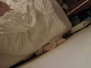 This model is live right now. voyeurcam-julmodels-whitebed-4