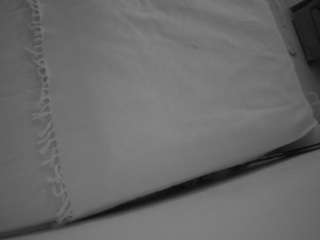 voyeurcam-julmodels-whitebed-4