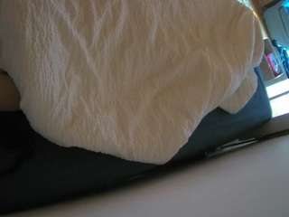 voyeurcam-julmodels-whitebed-4