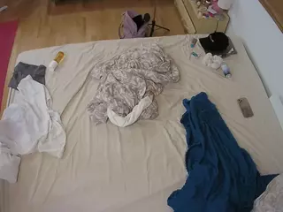 Julmodels Bedroom-A3's Live Sex Cam Show