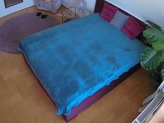 camsoda voyeurcam-julmodels-whitebed-5