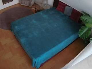 voyeurcam-julmodels-whitebed-5 Bbw Cam Model camsoda