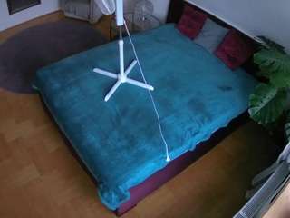 voyeurcam-julmodels-whitebed-5 Sexcam Models camsoda