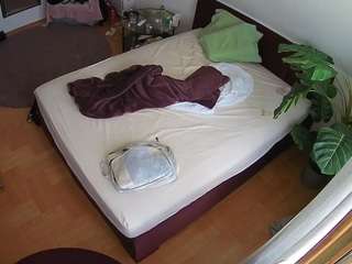 voyeurcam-julmodels-... webcam
