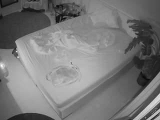 voyeurcam-julmodels-... webcam