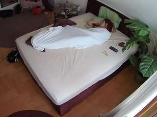 voyeurcam-julmod... Live Webcam on CamSoda