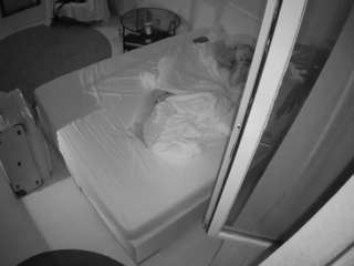 voyeurcam-julmod... Live Webcam on CamSoda