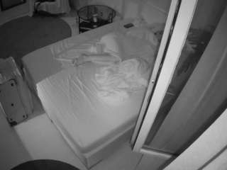 voyeurcam-julmodels-... webcam