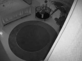 voyeurcam-julmodels-whitebed-5 Webcam Model Profile
