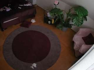 voyeurcam-julmodels-whitebed-5 Modèle Webcam Profil