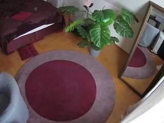 voyeurcam-julmodels-whitebed-5 voyeurcam-julmodels-whitebed-5