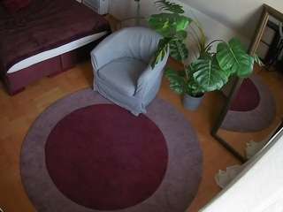 voyeurcam-julmodels-whitebed-5 camsoda