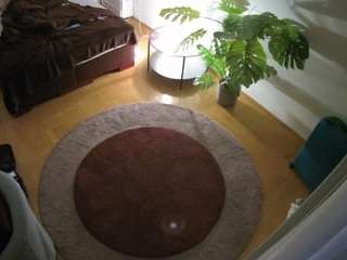 voyeurcam-julmodels-whitebed-5 webcam model