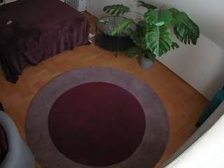 voyeurcam-julmodels-whitebed-5 webcam model