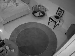 voyeurcam-julmodels-whitebed-5 webcam model