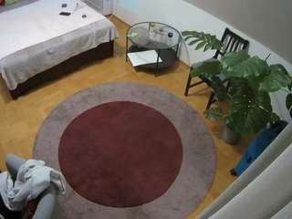 voyeurcam-julmodels-whitebed-5 webcam model