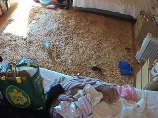 voyeurcam-julmodels-whitebed-5