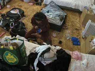 voyeurcam-julmodels-whitebed-5 live cam profile