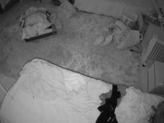 voyeurcam-julmodels-whitebed-5 live cam profile