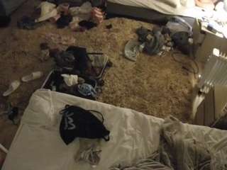 voyeurcam-julmodels-whitebed-5