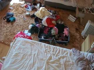 Live stream of voyeurcam-julmodels-whitebed-5