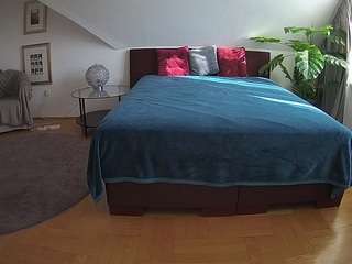 voyeurcam-julmodels-whitebed-6 Naked Nude Models camsoda