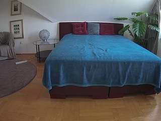 Voyeur House Video camsoda voyeurcam-julmodels-whitebed-6