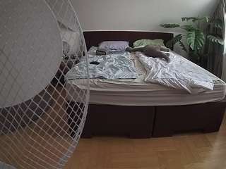 camsoda voyeurcam-julmodels-whitebed-6