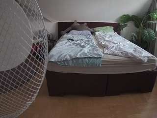 Horny Models camsoda voyeurcam-julmodels-whitebed-6