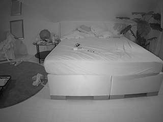 Curvy Models Naked camsoda voyeurcam-julmodels-whitebed-6